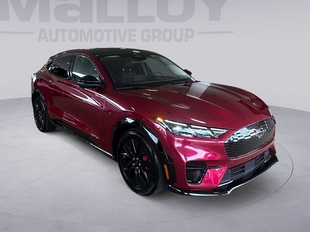 Certified 2025 Ford Mustang Mach-E Premium w/ Sport Appearance Package AWD/4WD image 7