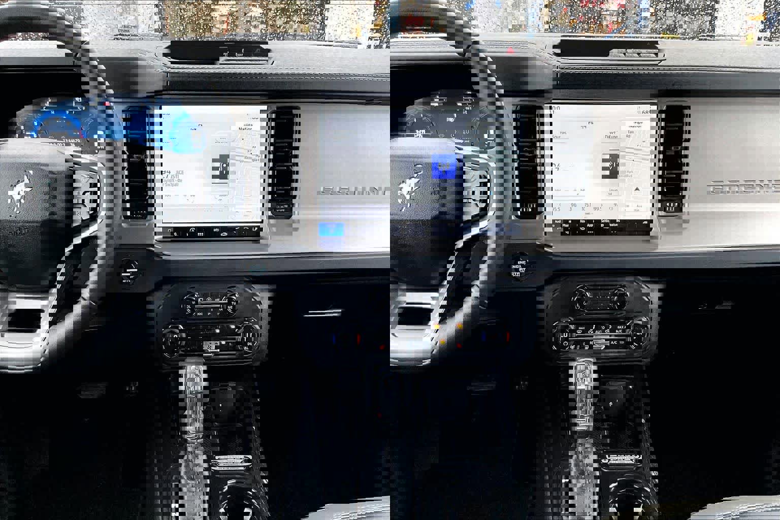 Certified 2025 Ford Bronco Outer Banks image 9