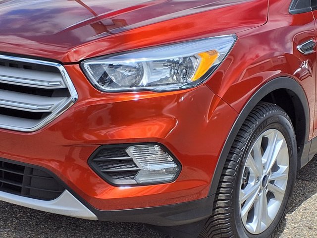 Certified 2019 Ford Escape SE AWD/4WD image 23