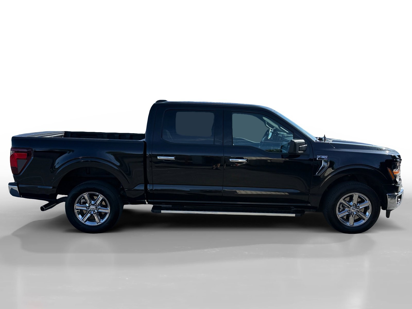 Certified 2025 Ford F150 XLT w/ Equipment Group 301A Standard RWD image 6