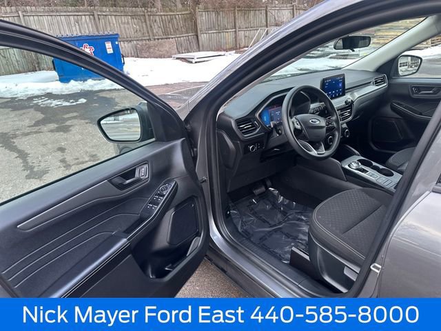 Certified 2025 Ford Escape Active image 23