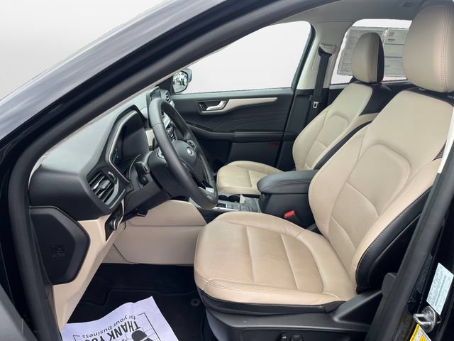 Certified 2022 Ford Escape SEL AWD/4WD image 11