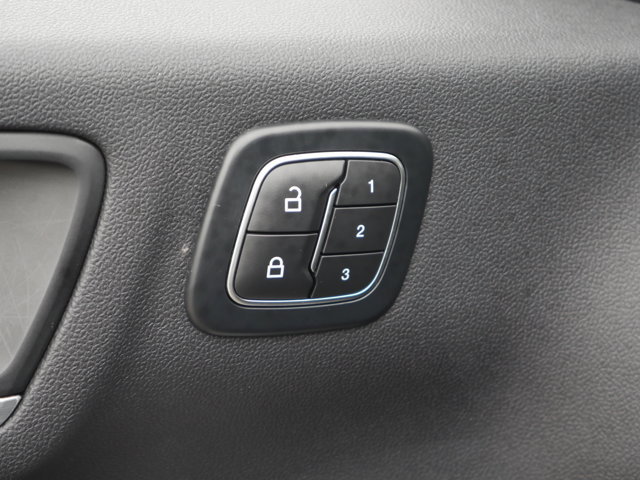 Certified 2025 Ford Escape Platinum AWD/4WD image 35