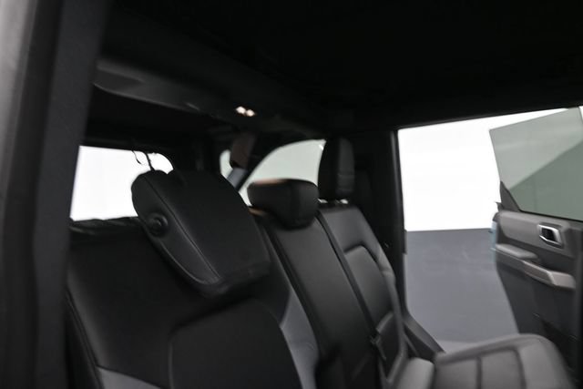 Certified 2023 Ford Bronco Black Diamond w/ Sasquatch Package AWD/4WD image 26