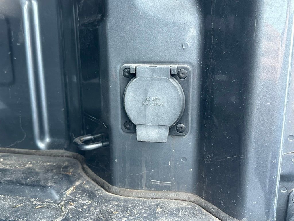 Used 2020 Chevrolet Silverado 1500 LT w/ Fleet Comfort Package image 17