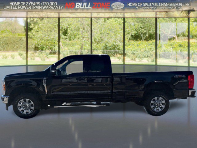 Certified 2023 Ford F250 XLT AWD/4WD image 2