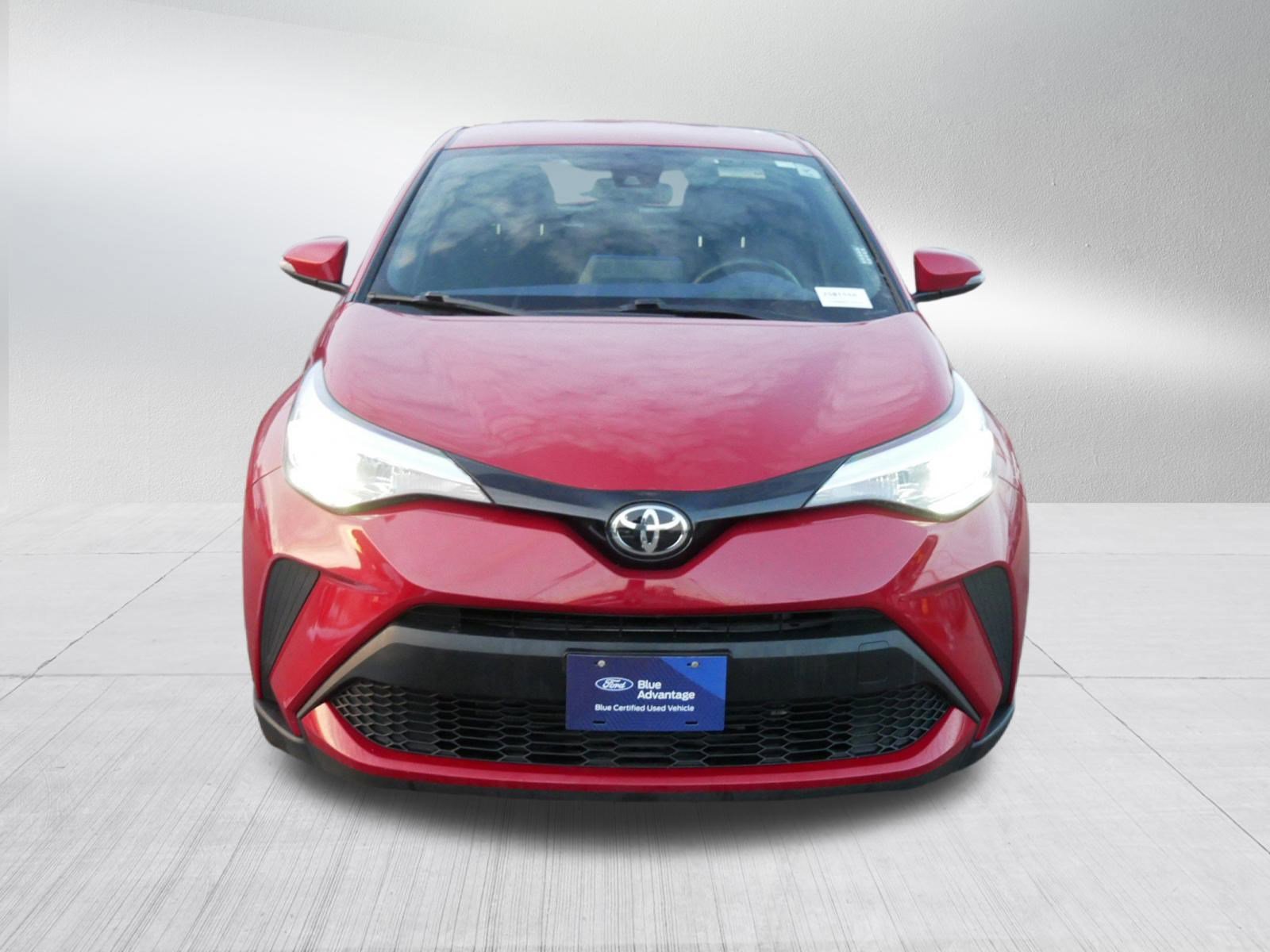 Used 2020 Toyota C-HR XLE image 8