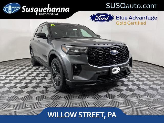 Certified 2025 Ford Explorer ST-Line w/ ST-Line Street Pack AWD/4WD video 1