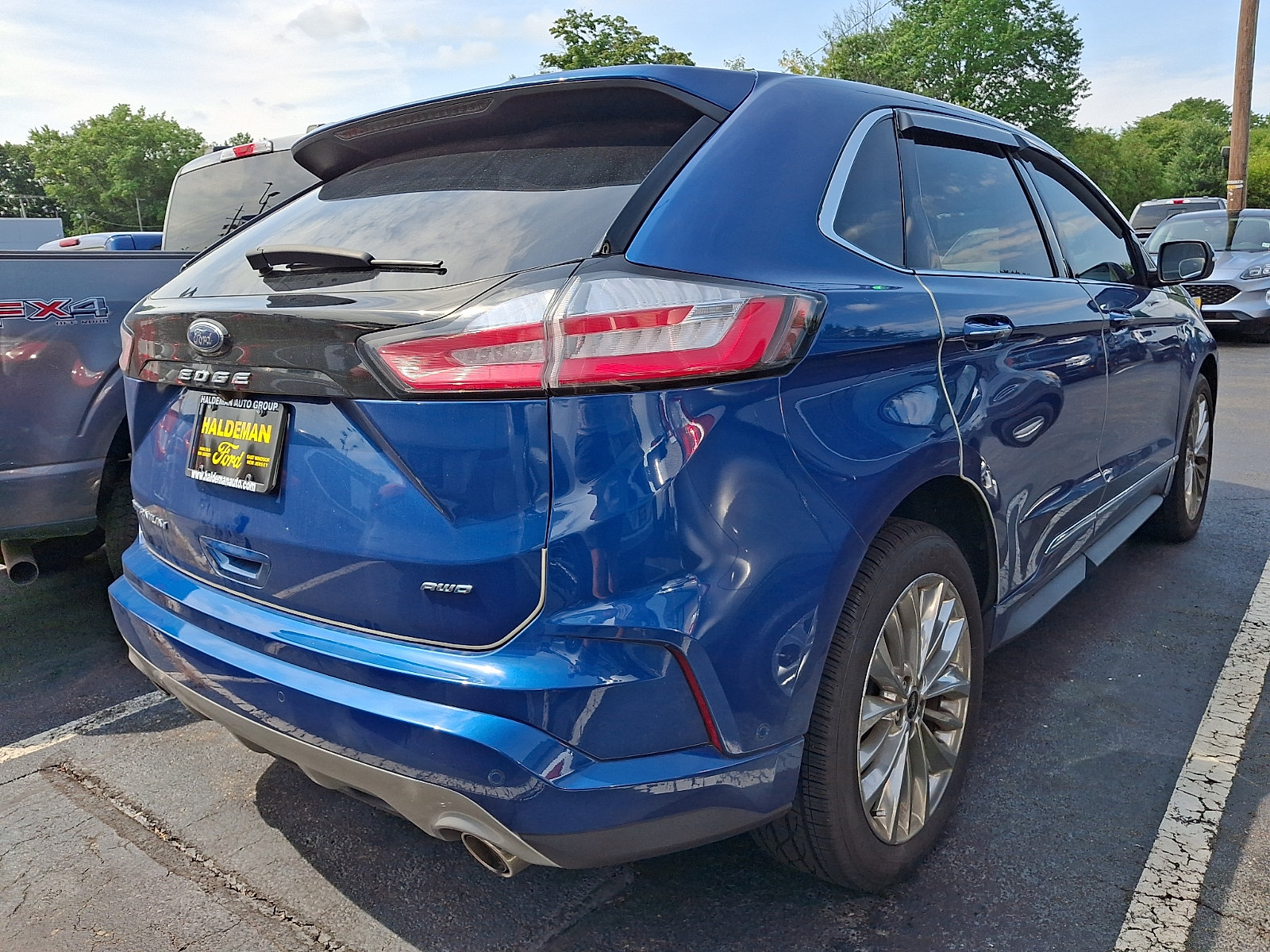 Certified 2022 Ford Edge Titanium w/ Equipment Group 301A AWD/4WD image 7