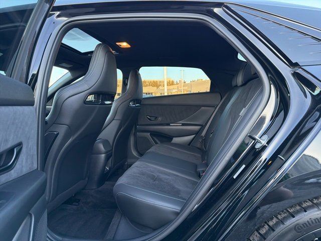 Used 2024 Hyundai Elantra N image 10