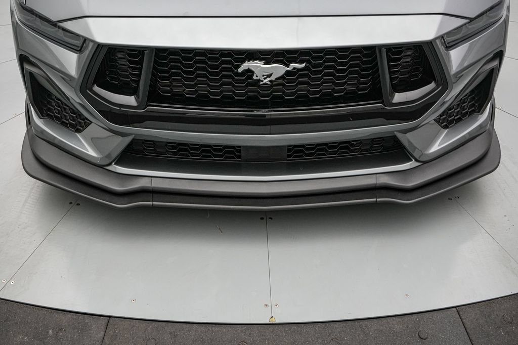 Certified 2025 Ford Mustang GT RWD image 14