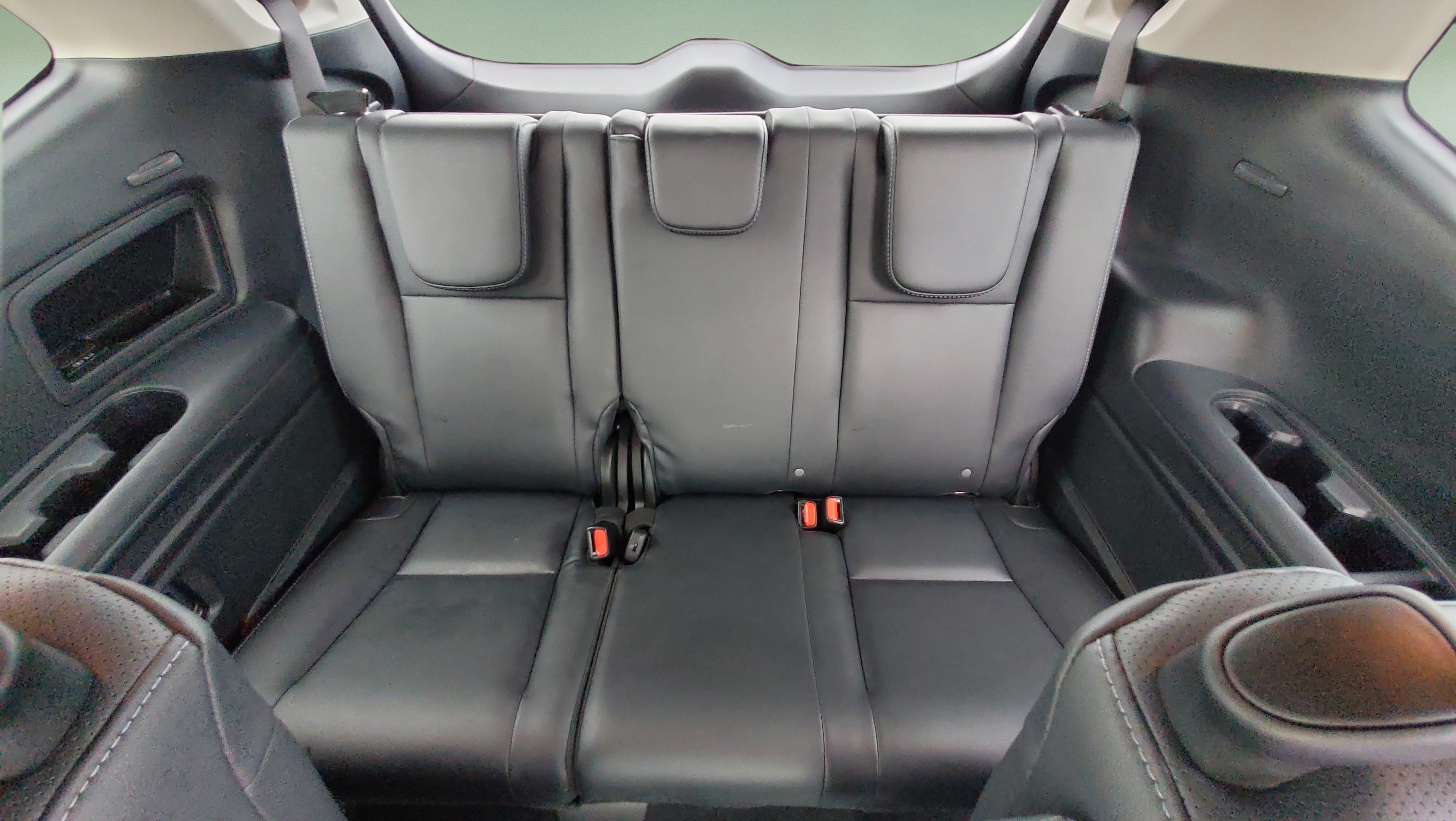 Used 2024 Subaru Ascent Limited AWD/4WD image 16