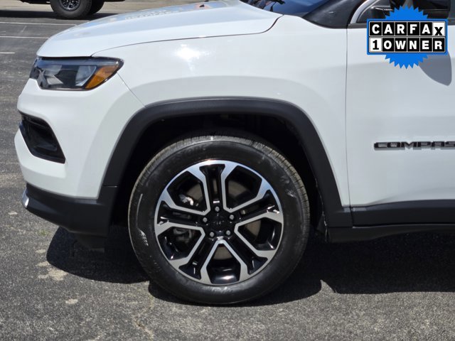 Used 2024 Jeep Compass Limited AWD/4WD image 9