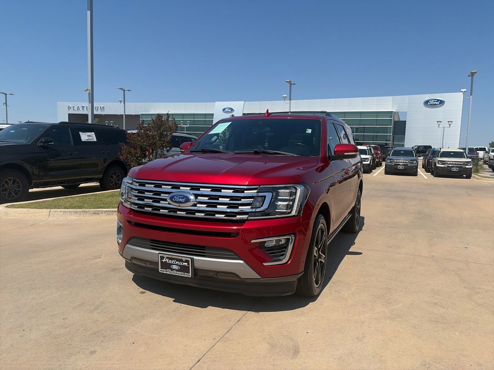 Certified 2019 Ford Expedition Limited w/ Texas Edition Package RWD image 28
