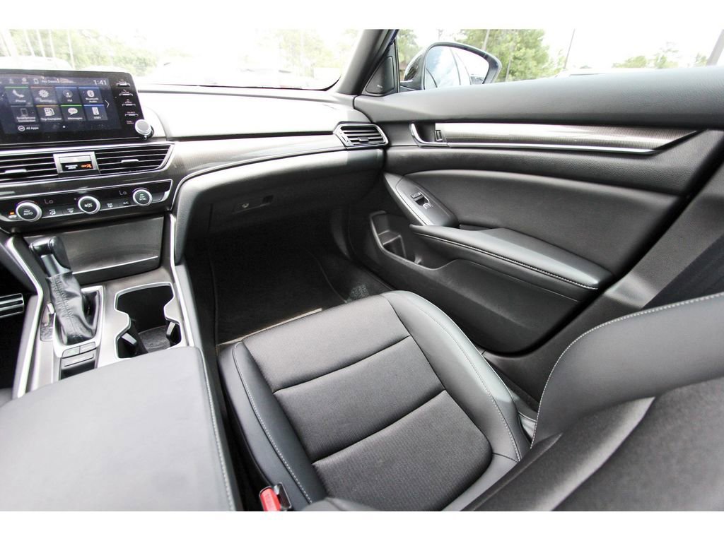 Used 2022 Honda Accord Sport image 12