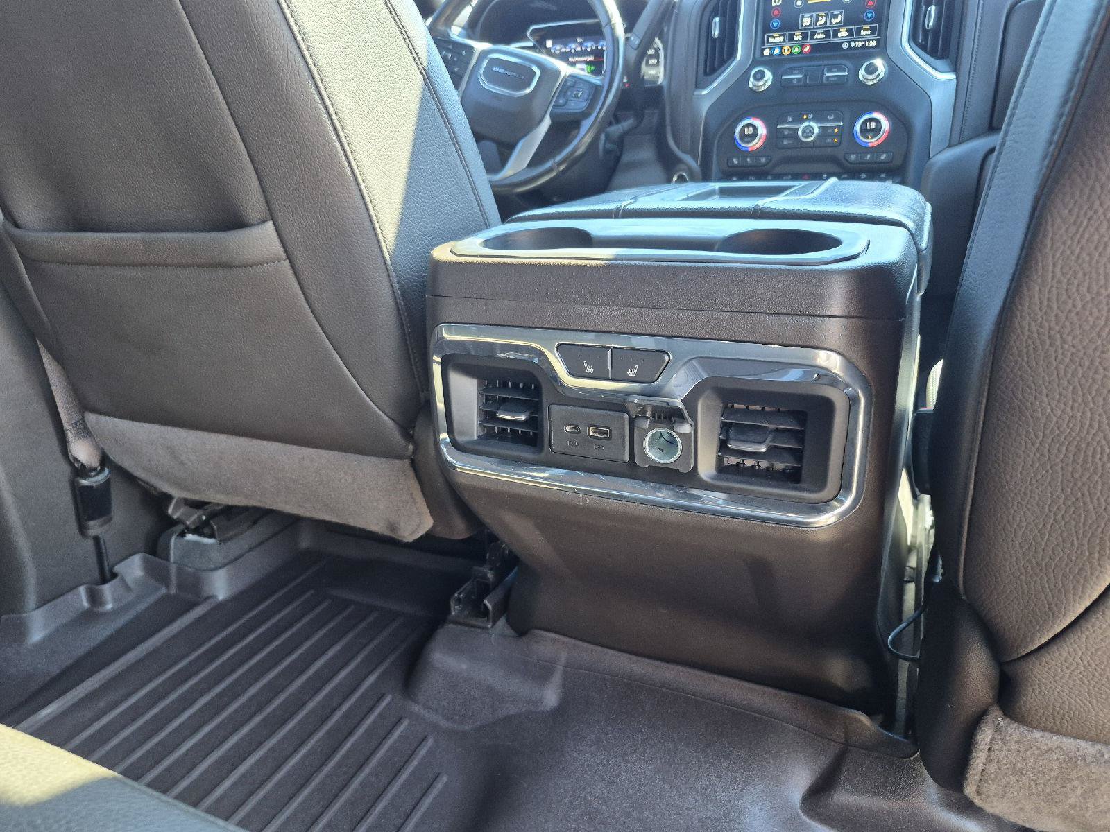 Used 2020 GMC Sierra 1500 Denali w/ Denali Ultimate Package AWD/4WD image 12