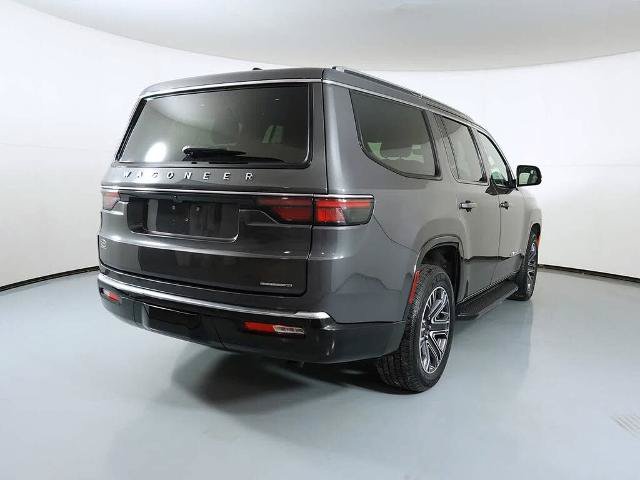Used 2024 Jeep Wagoneer Series II w/ Flexible Seating Group AWD/4WD image 6