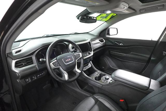 Used 2023 GMC Acadia SLT w/ Technology Package image 12