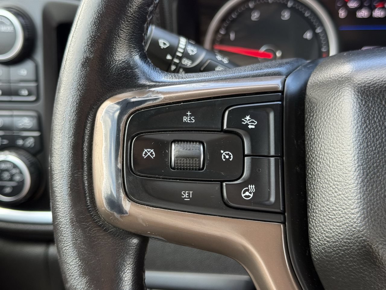 Used 2021 Chevrolet Silverado 3500 High Country w/ Z71 Off-Road Package AWD/4WD image 12