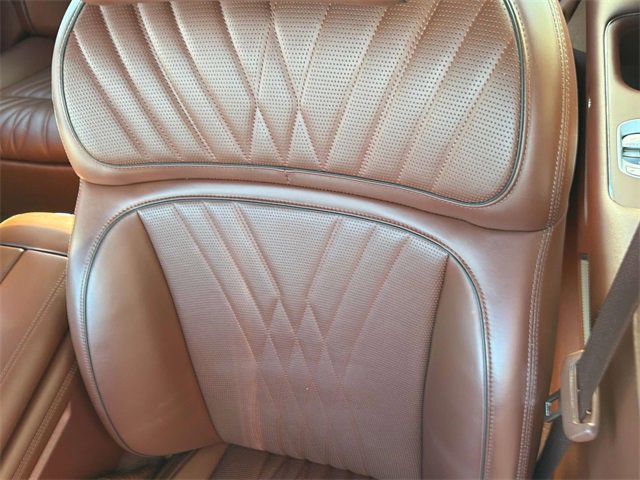 Used 2023 Genesis G90 3.5T image 37