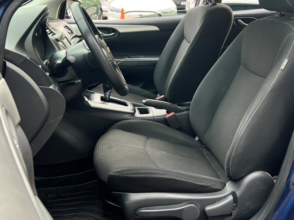 Used 2019 Nissan Sentra S image 16