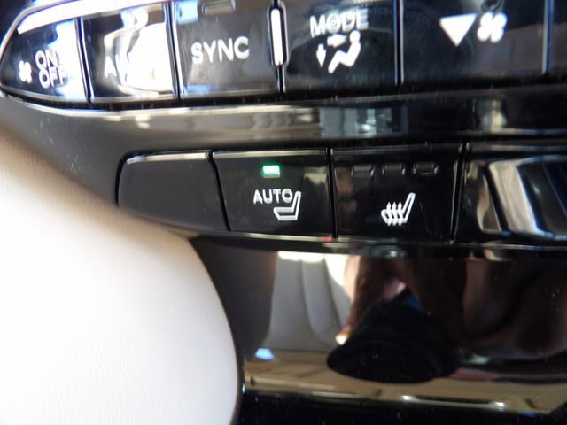 Used 2025 Acura MDX SH-AWD w/ Technology Package image 20