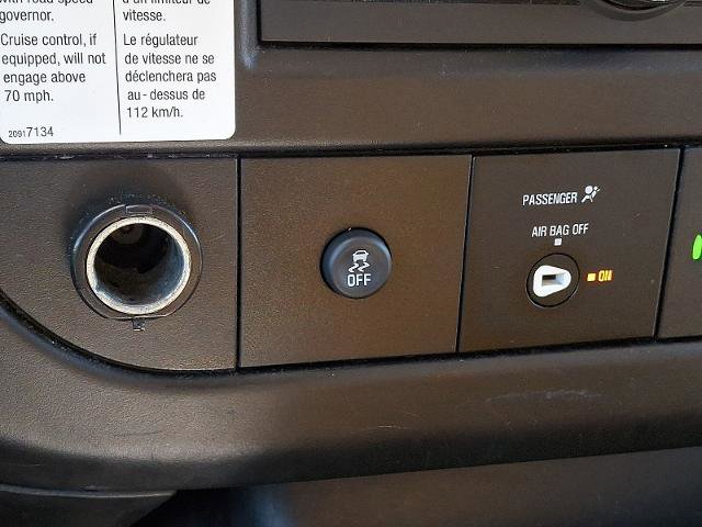 Used 2021 GMC Savana 3500 w/ Power Convenience Package RWD image 19