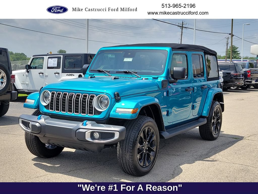 Used 2024 Jeep Wrangler Unlimited Sahara w/ Technology Group