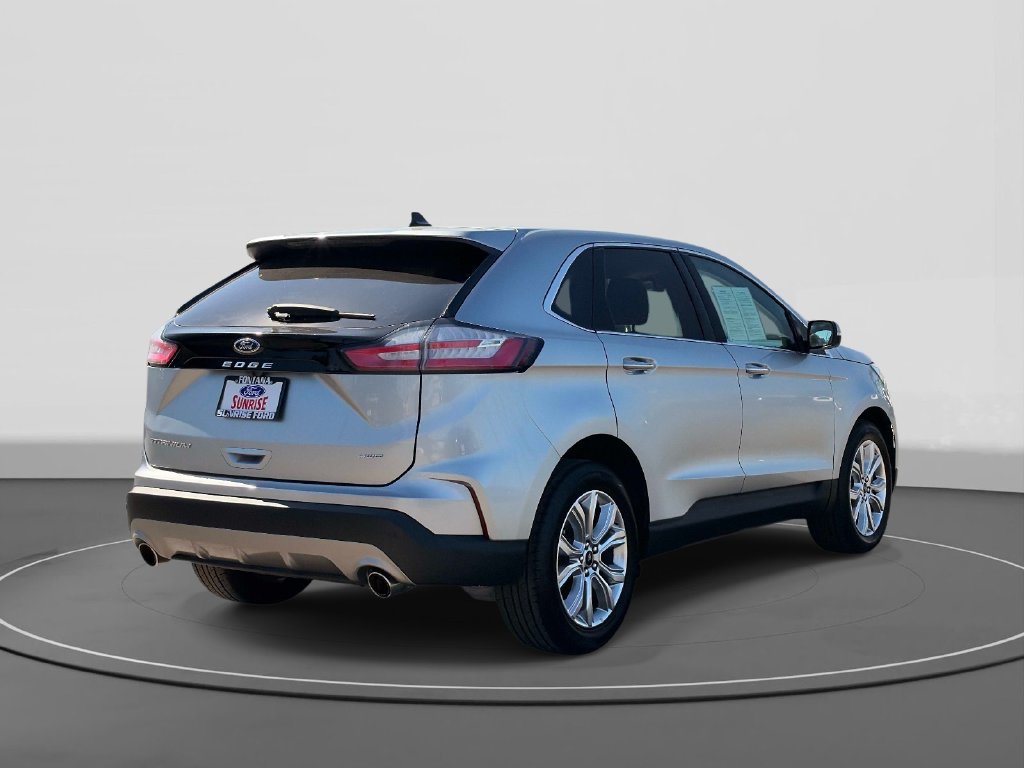 Certified 2024 Ford Edge Titanium AWD/4WD image 5