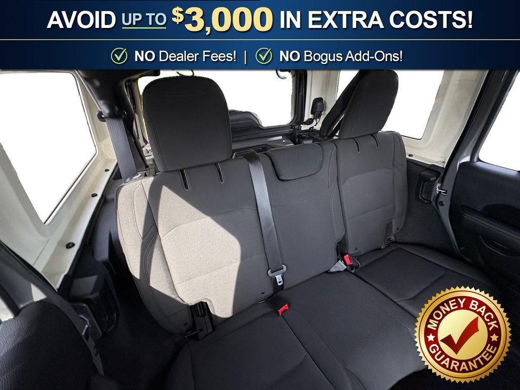 Used 2019 Jeep Wrangler Unlimited Sahara AWD/4WD image 22