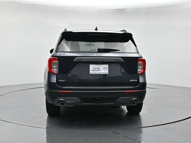 Certified 2024 Ford Explorer XLT w/ Equipment Group 202A AWD/4WD image 9