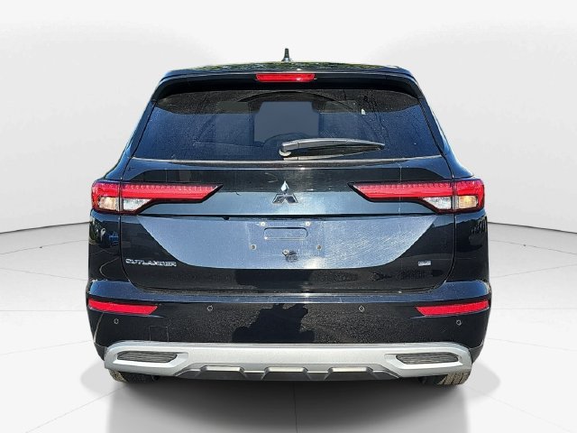Used 2024 Mitsubishi Outlander SE FWD image 5