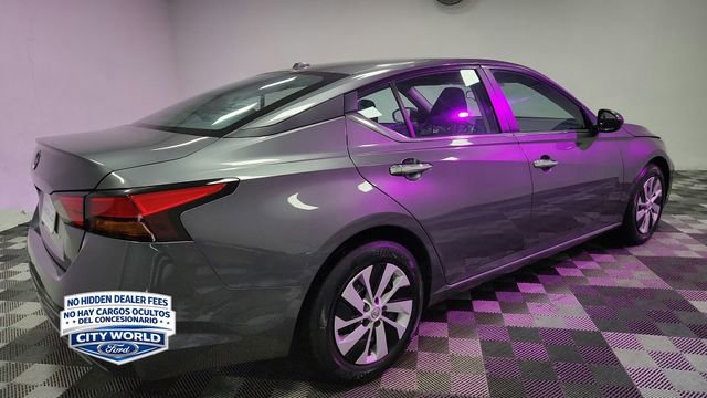 Used 2025 Nissan Altima 2.5 S FWD image 7