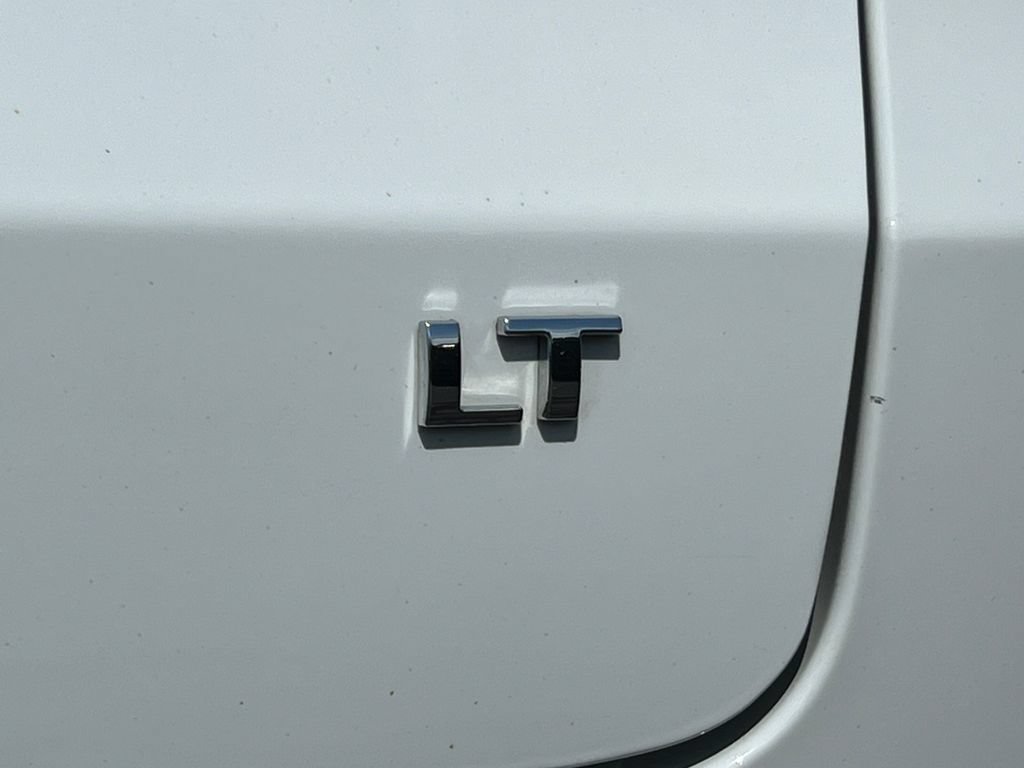 Used 2025 Chevrolet TrailBlazer LT AWD/4WD image 9