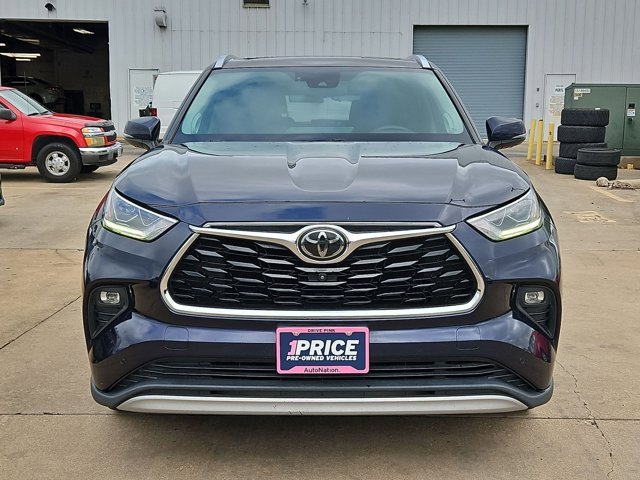 Used 2020 Toyota Highlander Platinum video 2
