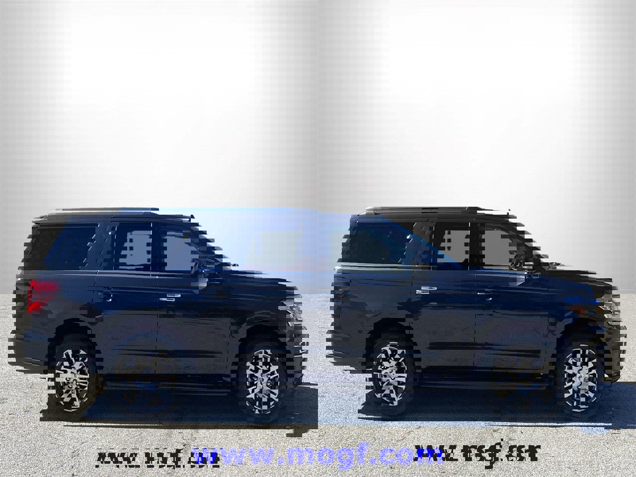 Certified 2024 Ford Expedition Max Limited image 30