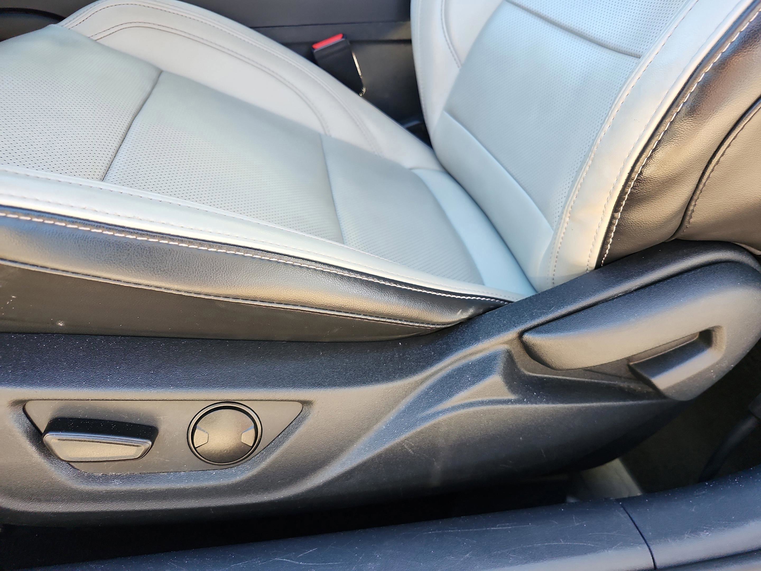 Certified 2024 Ford Mustang Premium image 17