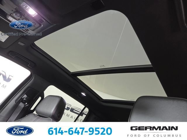Used 2022 Chevrolet Suburban RST w/ Luxury Package AWD/4WD image 34