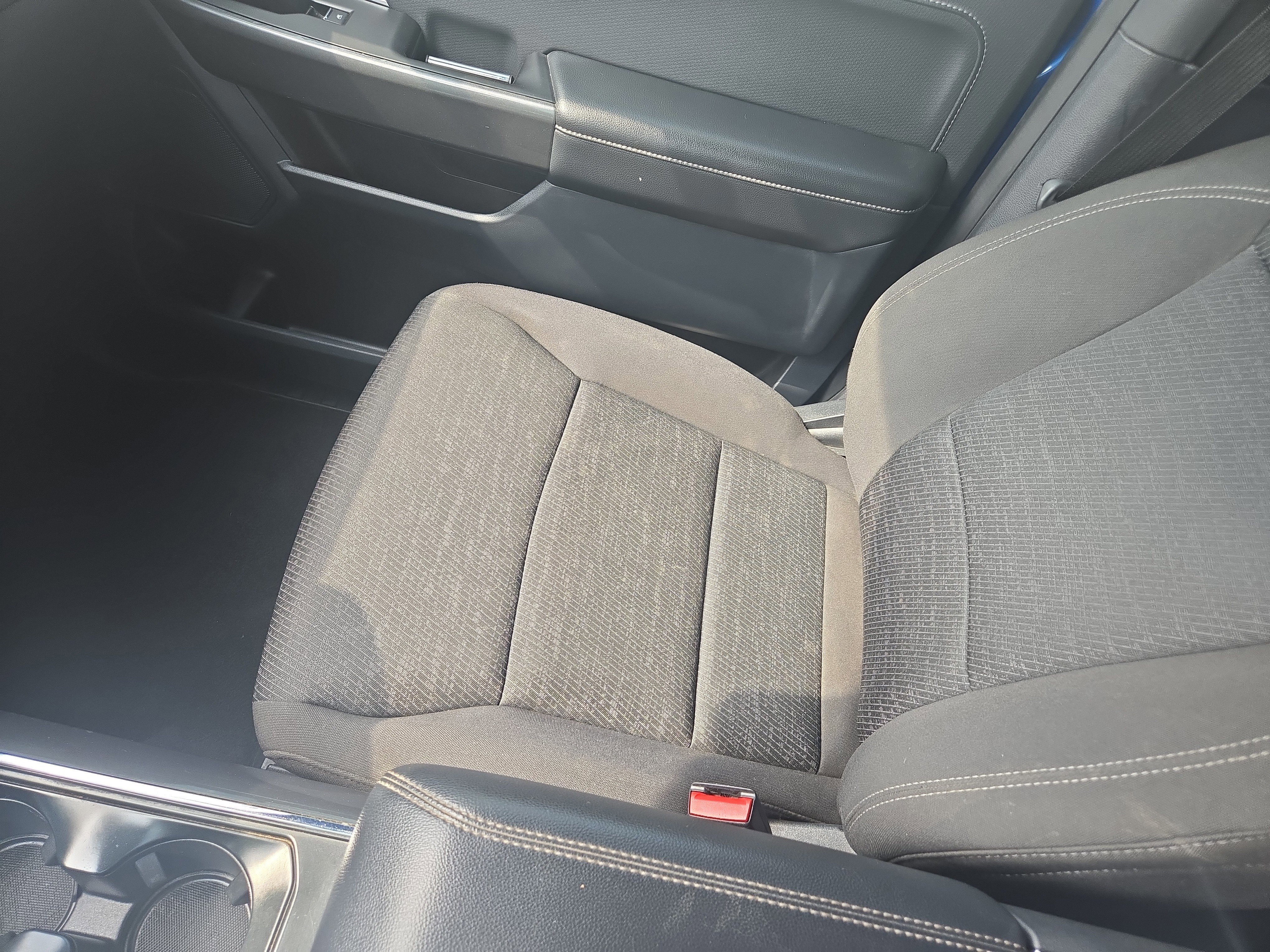 Certified 2023 Ford F150 XLT w/ Equipment Group 302A High image 26