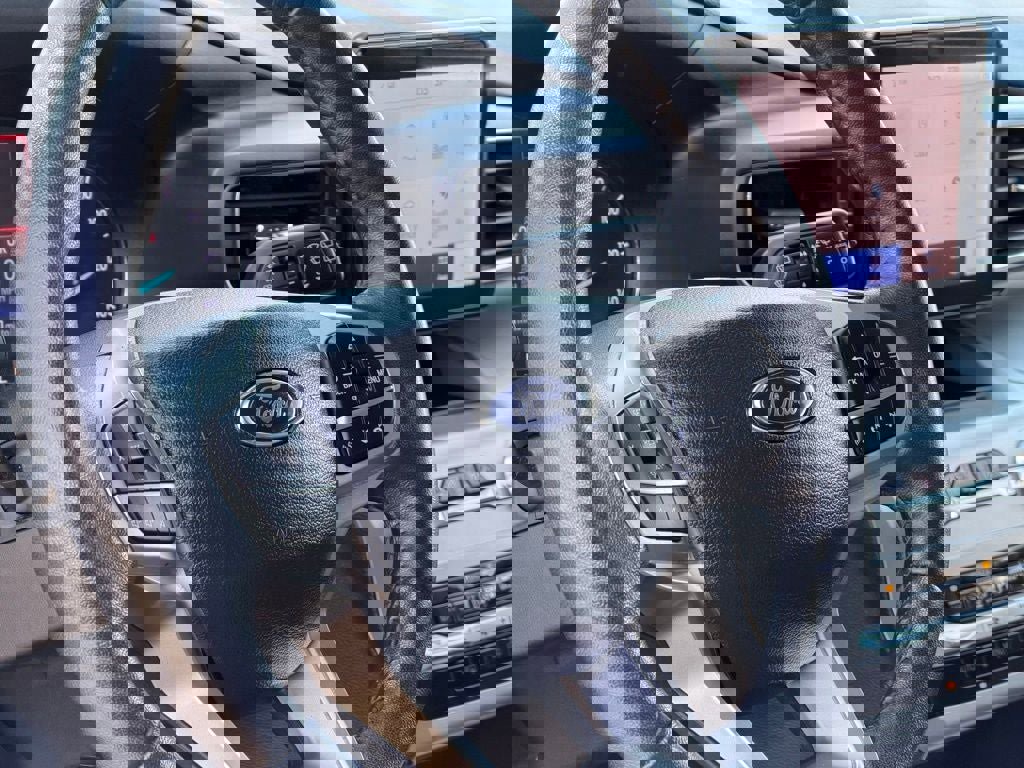 Certified 2022 Ford Explorer XLT w/ Equipment Group 202A image 24