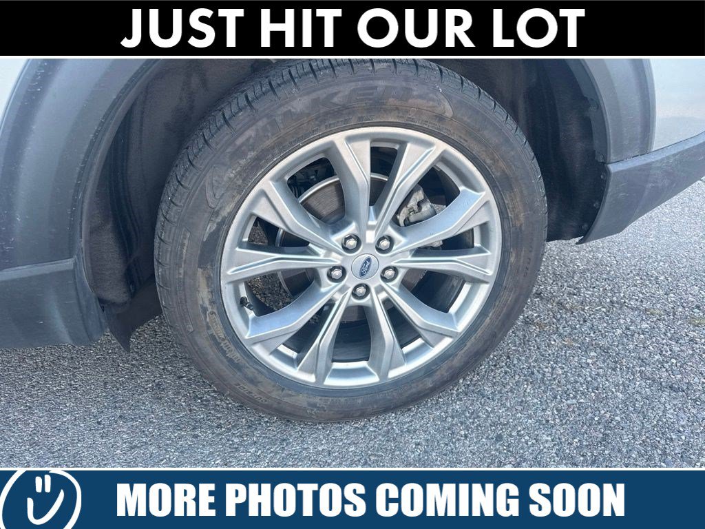 Certified 2021 Ford Explorer Limited w/ Equipment Group 301A AWD/4WD image 17