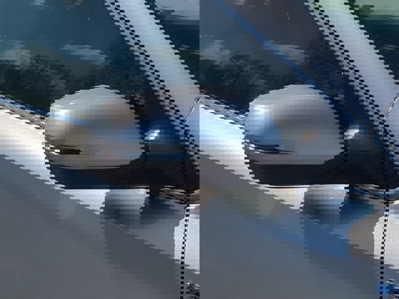 Used 2022 Honda CR-V EX-L image 10