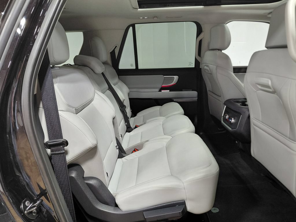 Certified 2025 Ford Expedition Max Platinum AWD/4WD image 46
