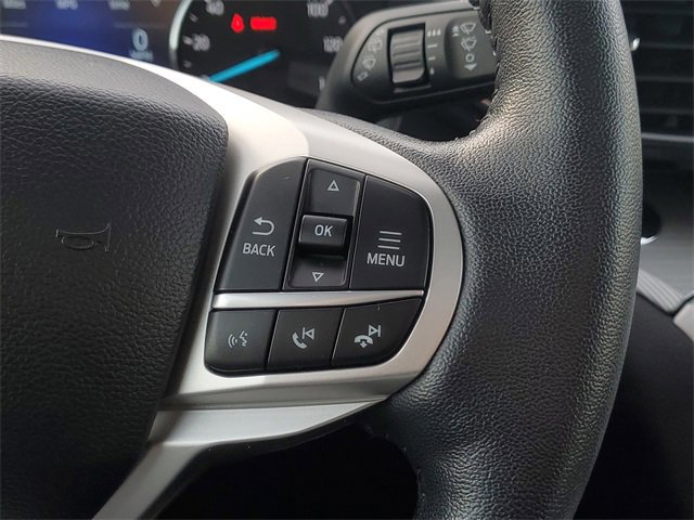 Certified 2022 Ford Explorer XLT w/ Equipment Group 202A image 19