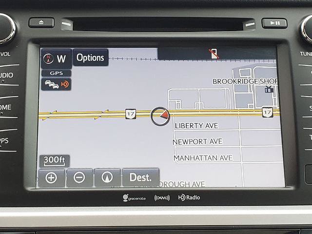 Used 2019 Toyota Highlander SE AWD/4WD image 25