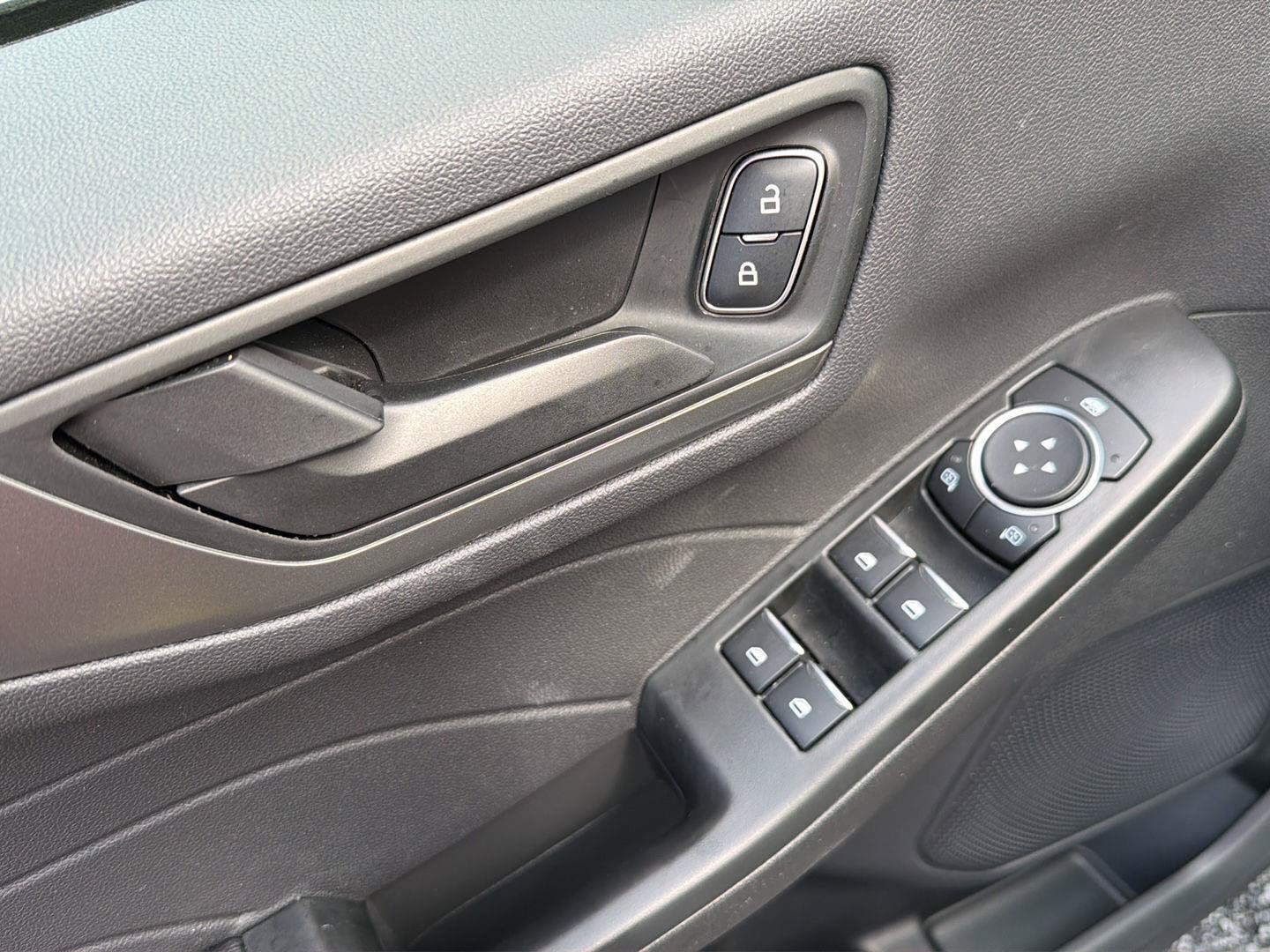 Certified 2025 Ford Escape Active w/ Cold Weather Package FWD image 32