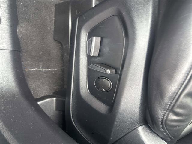 Certified 2022 Ford Explorer XLT w/ Equipment Group 202A image 17