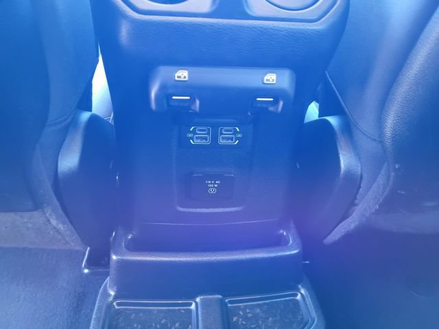 Used 2024 Jeep Wrangler Unlimited Rubicon 4xe AWD/4WD image 13