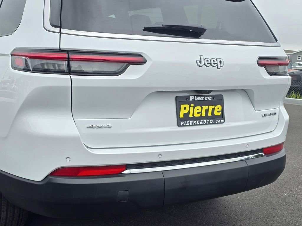Used 2025 Jeep Grand Cherokee L Limited w/ Trailer Tow Package image 7
