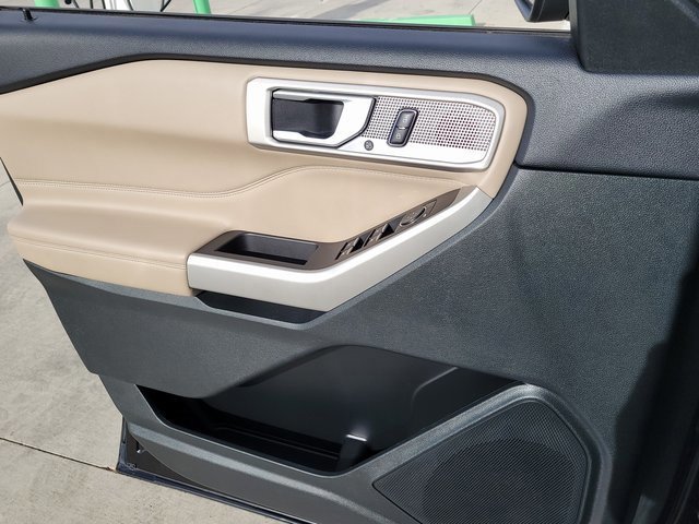 Certified 2023 Ford Explorer Limited image 8
